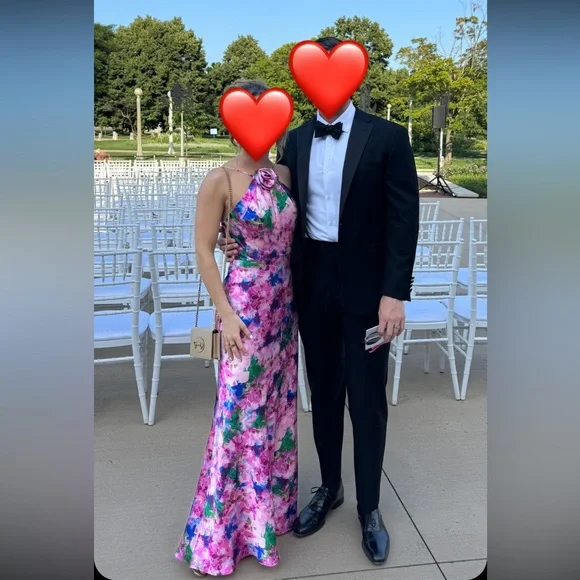 ML Monique Lhullier evening gown, hemmed (height 5’3’’ with 4 in heels) - Picture 3 of 5